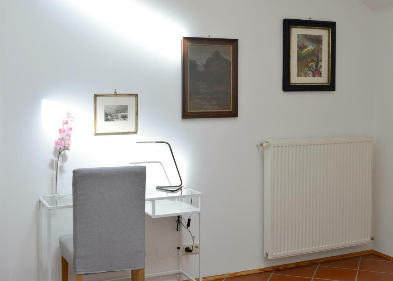 Spacious Flat With Panoramic View Wien Ngoại thất bức ảnh